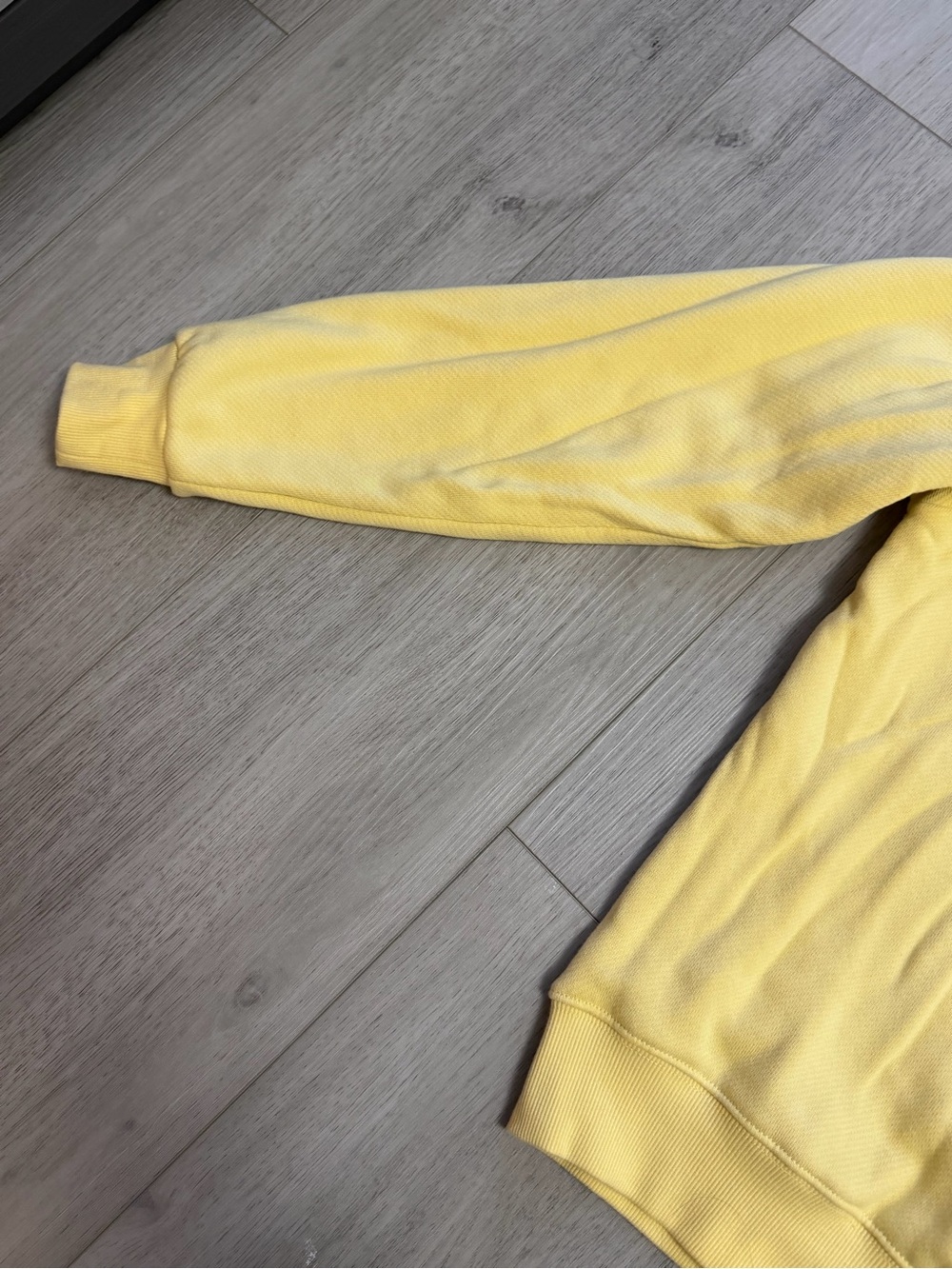 Parke Yellow MockNeck - Picture 3 of 6